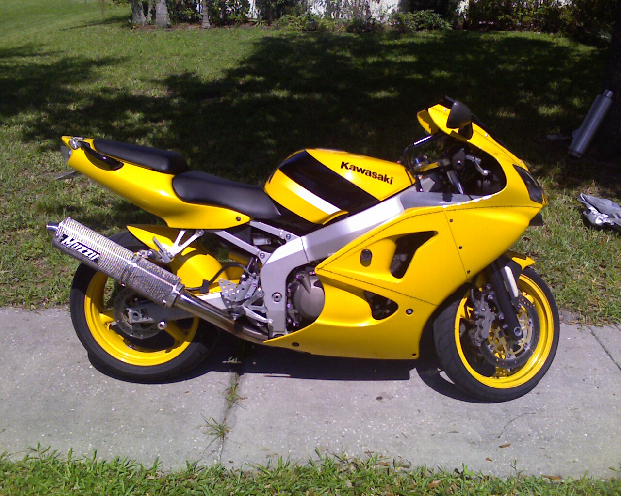 01 Yellow Zx6r | Kawasaki ZX-10R Forum 01 Yellow Zx6r | Kawasaki ZX-10R Forum